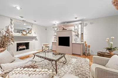 123 Old Post Drive, Hauppauge, NY 11788 - Photo 14