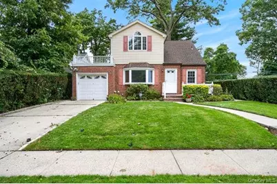 48 Maple Drive, New Hyde Park, NY 11040 - Photo 30