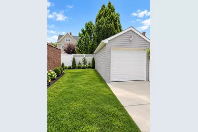 149-36 18th Avenue, Whitestone, NY 11357 - Photo 2