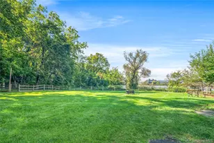 303 Kemeys Cove, Briarcliff Manor, NY 10510 - Photo 34