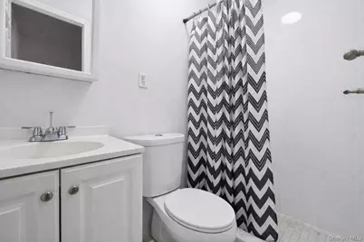 10407 94 Avenue, Ozone Park, NY 11416 - Photo 10