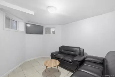 10407 94 Avenue, Ozone Park, NY 11416 - Photo 18
