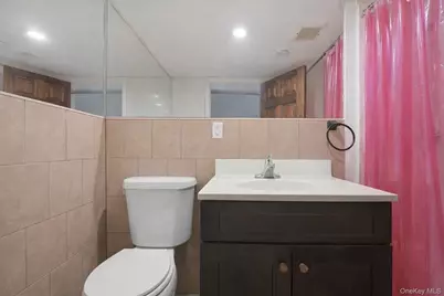 10407 94 Avenue, Ozone Park, NY 11416 - Photo 16