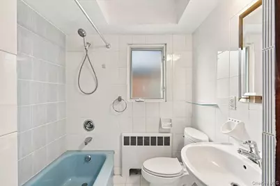 973 N 3rd Street, New Hyde Park, NY 11040 - Photo 18