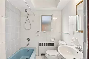 973 N 3rd St, New Hyde Park, NY 11040 - Photo 18