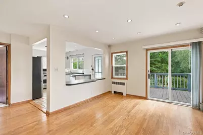 973 N 3rd Street, New Hyde Park, NY 11040 - Photo 16