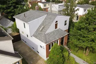 973 N 3rd St, New Hyde Park, NY 11040 - Photo 42
