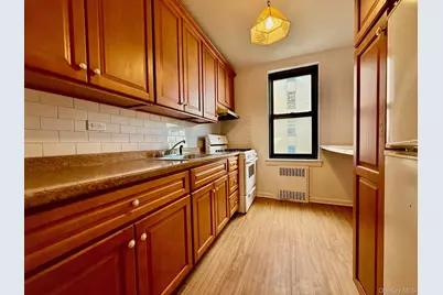 112-24 Northern Boulevard #3G, Corona, NY 11368 - Photo 8