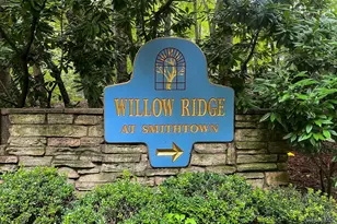 23 Willow Ridge Dr, Smithtown, NY 11787 - Photo 32