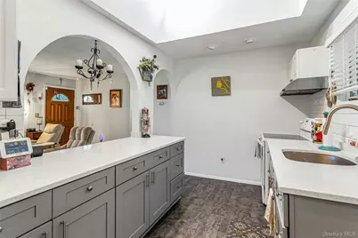 577 Wood Road, Mahopac, NY 10541 - Photo 10