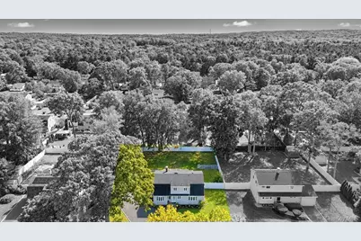 14 Hollingwood Drive, Coram, NY 11727 - Photo 6
