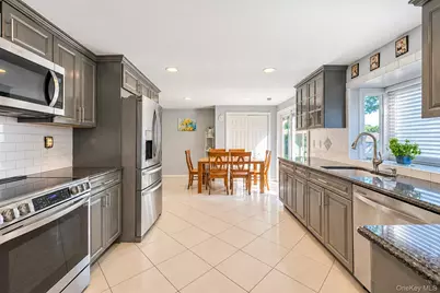 14 Hollingwood Drive, Coram, NY 11727 - Photo 26