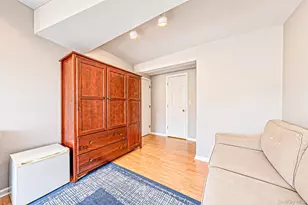 17 Marlowe Pl, Greenlawn, NY 11740 - Photo 24
