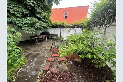 99-22 34th Ave, Corona, NY 11368 - Photo 4