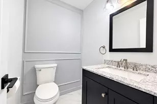 160 Cambridge Dr, Copiague, NY 11726 - Photo 20