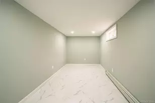 154-17 108th Ave, Jamaica, NY 11433 - Photo 36
