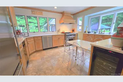 288 Water Mill Towd Road, Water Mill, NY 11976 - Photo 22