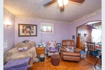 9021 81st Road, Glendale, NY 11385 - Photo 6