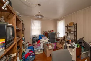 90-21 81st Rd, Glendale, NY 11385 - Photo 16