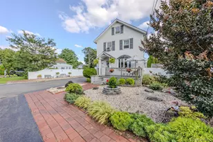 2 Dean St, Farmingdale, NY 11735 - Photo 40