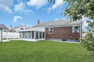 74 Bette Rd, East Meadow, NY 11554 - Photo 26
