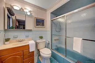 44 Hillside Ln, New Rochelle, NY 10804 - Photo 20