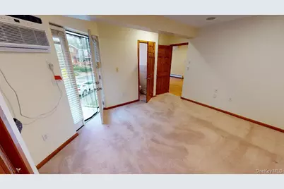 67-08 Exeter Street #2, Forest Hills, NY 11375 - Photo 22