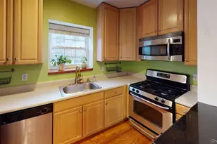 67-08 Exeter St, Forest Hills, NY 11375 - Photo 8