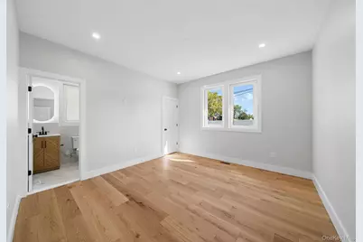 99 Slate Lane, Levittown, NY 11756 - Photo 18