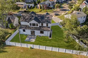99 Slate Ln, Levittown, NY 11756 - Photo 46