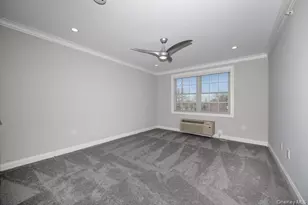 190 Fulton St, Farmingdale, NY 11735 - Photo 4