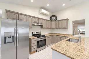 4 Bud Ct, East Setauket, NY 11733 - Photo 28