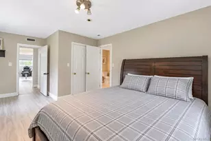 4 Bud Ct, East Setauket, NY 11733 - Photo 32