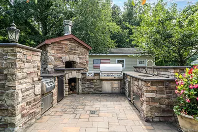 239 Radio Avenue, Miller Place, NY 11764 - Photo 10