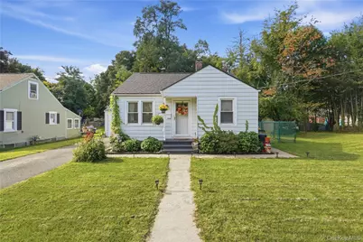 25 Hayes Street, Kingston, NY 12401 - Photo 2