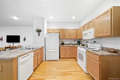 240 Ira Road, Mount Sinai, NY 11766 - Photo 2