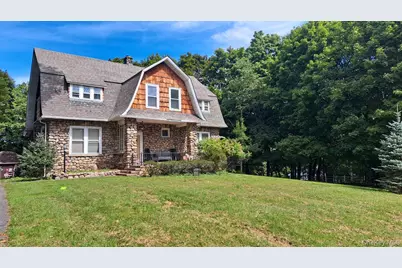 46 Grandview Avenue, Suffern, NY 10901 - Photo 1