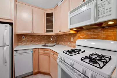 17-85 215th Street #2H, Bayside, NY 11360 - Photo 12