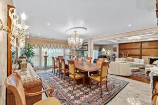15 Hillcrest Dr, Great Neck, NY 11021 - Photo 14