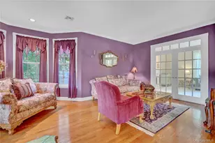 6 Patricks Way, Saint James, NY 11780 - Photo 4