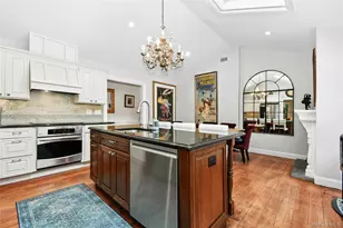 111 Red Oak Ct, Port Jefferson, NY 11777 - Photo 4