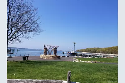 111 Red Oak Court, Port Jefferson, NY 11777 - Photo 30