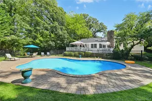 111 Red Oak Ct, Port Jefferson, NY 11777 - Photo 22