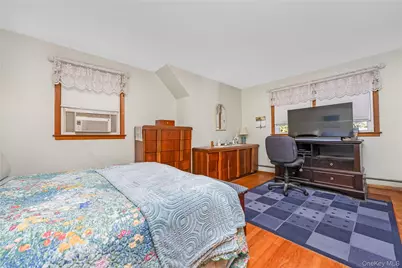 26 Dawes Avenue, Amityville, NY 11701 - Photo 10