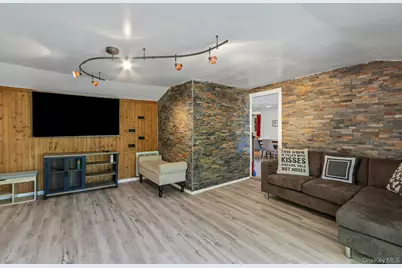 6 Woods Road, Rhinebeck, NY 12572 - Photo 10
