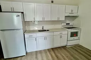 320 Jericho Tpke, Floral Park, NY 11001 - Photo 10