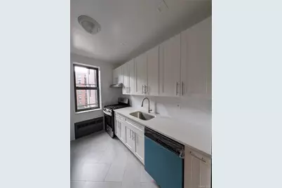 80-09 35th Avenue #C17, Jackson Heights, NY 11372 - Photo 2