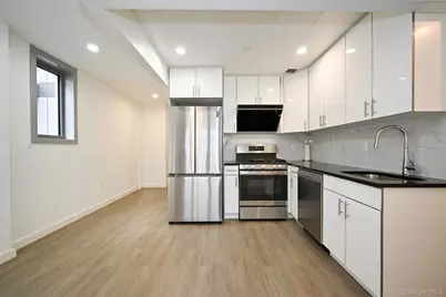 144-27 Sanford Avenue #5k, Flushing, NY 11355 - Photo 8