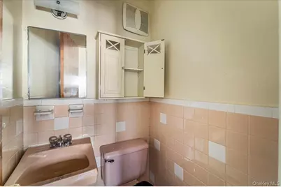 5915 Xenia Street, Corona, NY 11368 - Photo 20