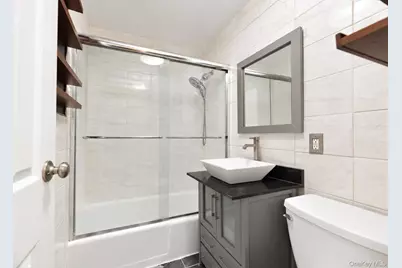 1155 Warburton Avenue #3Y, Yonkers, NY 10701 - Photo 18